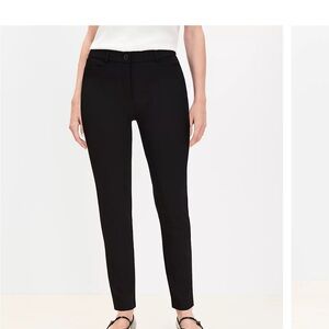 LOFT Sutton Skinny Pants, Size 6, Black